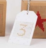 Rico 24 labels borduren in het wit diy Rico 24 labels borduren in het wit diy